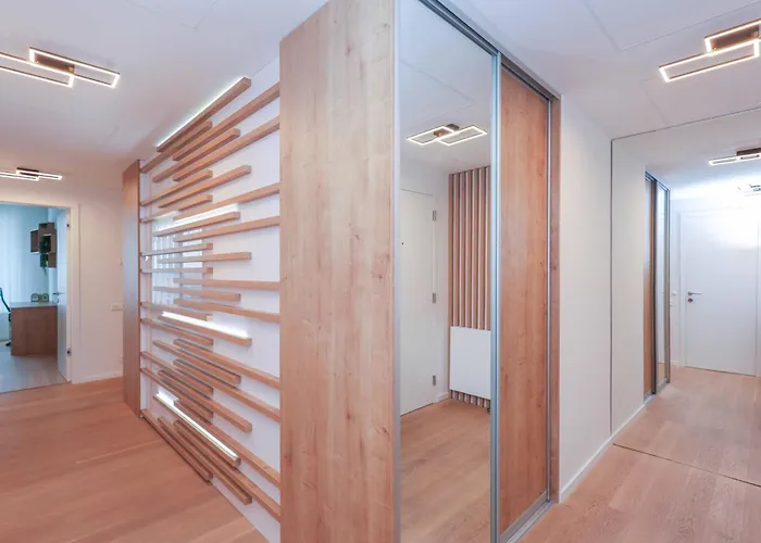 Skypark Tower 3-2 Bedroom Luxe With Free Parking Bratislava